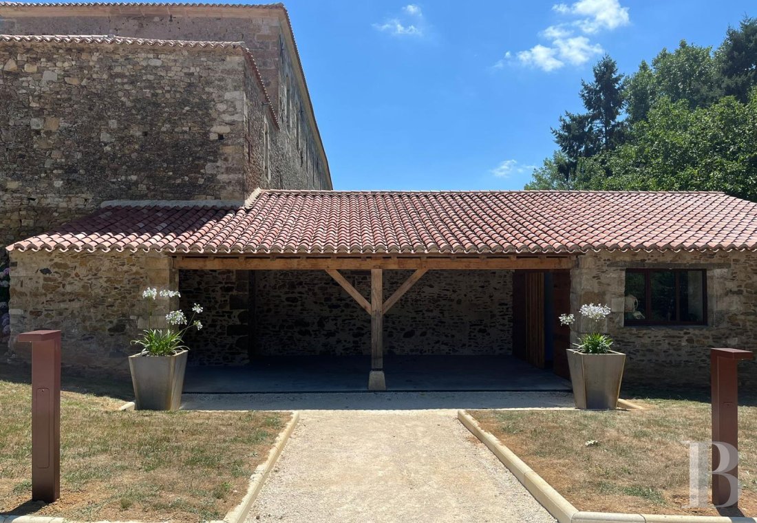 A peaceful stay in a renovated former Cistercian abbey in Vendée, not far from La Roche-sur-Yon - photo  n°8
